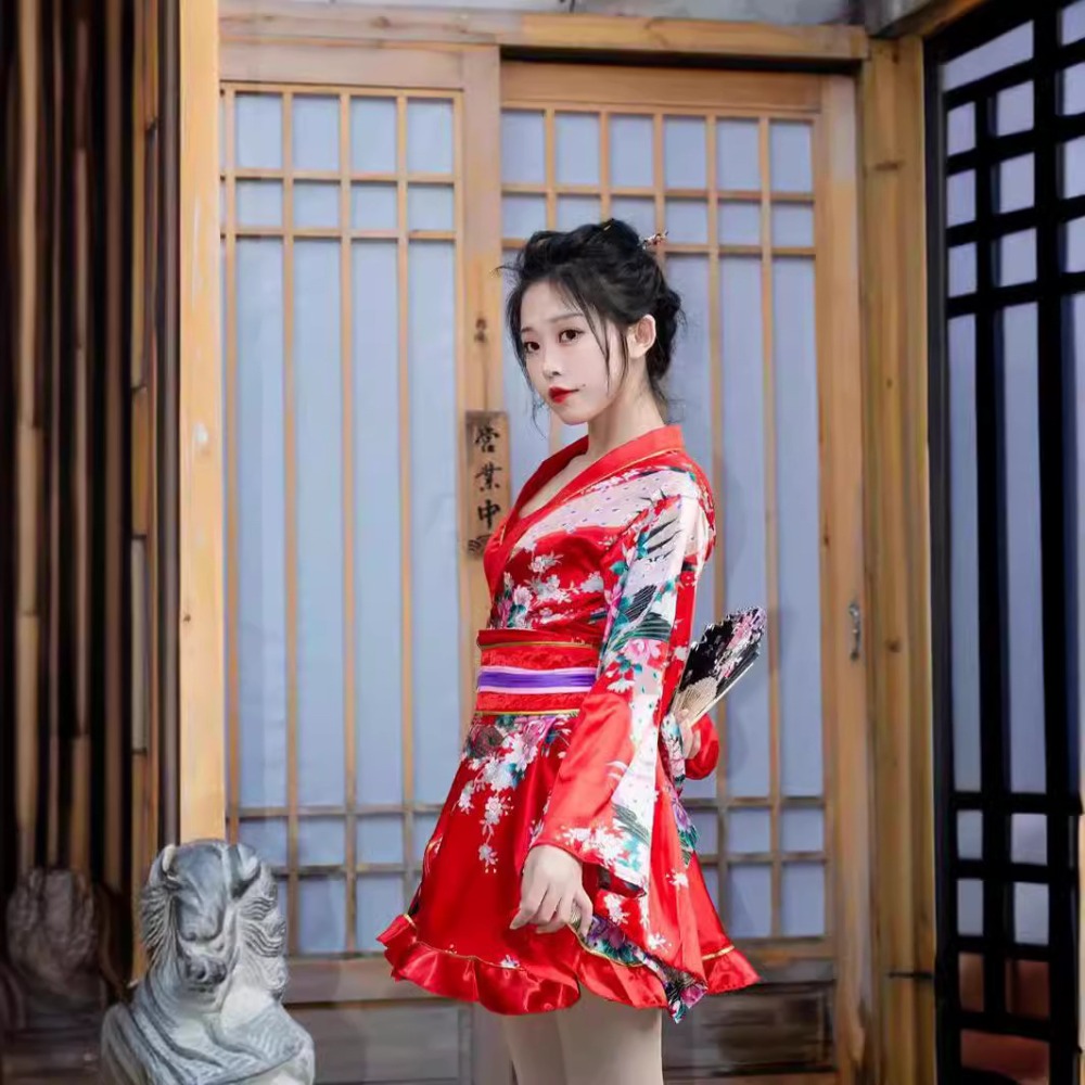 Women Red Formal Kimono Yukata - Women Formal Wear Photoshoot ulasan dan harga